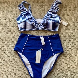 NWT ladies CupShe bikini large